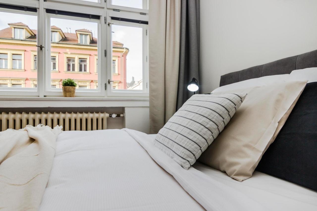 Apt In Prague Charles Bridge 1Km By Michal&Friends Exterior photo